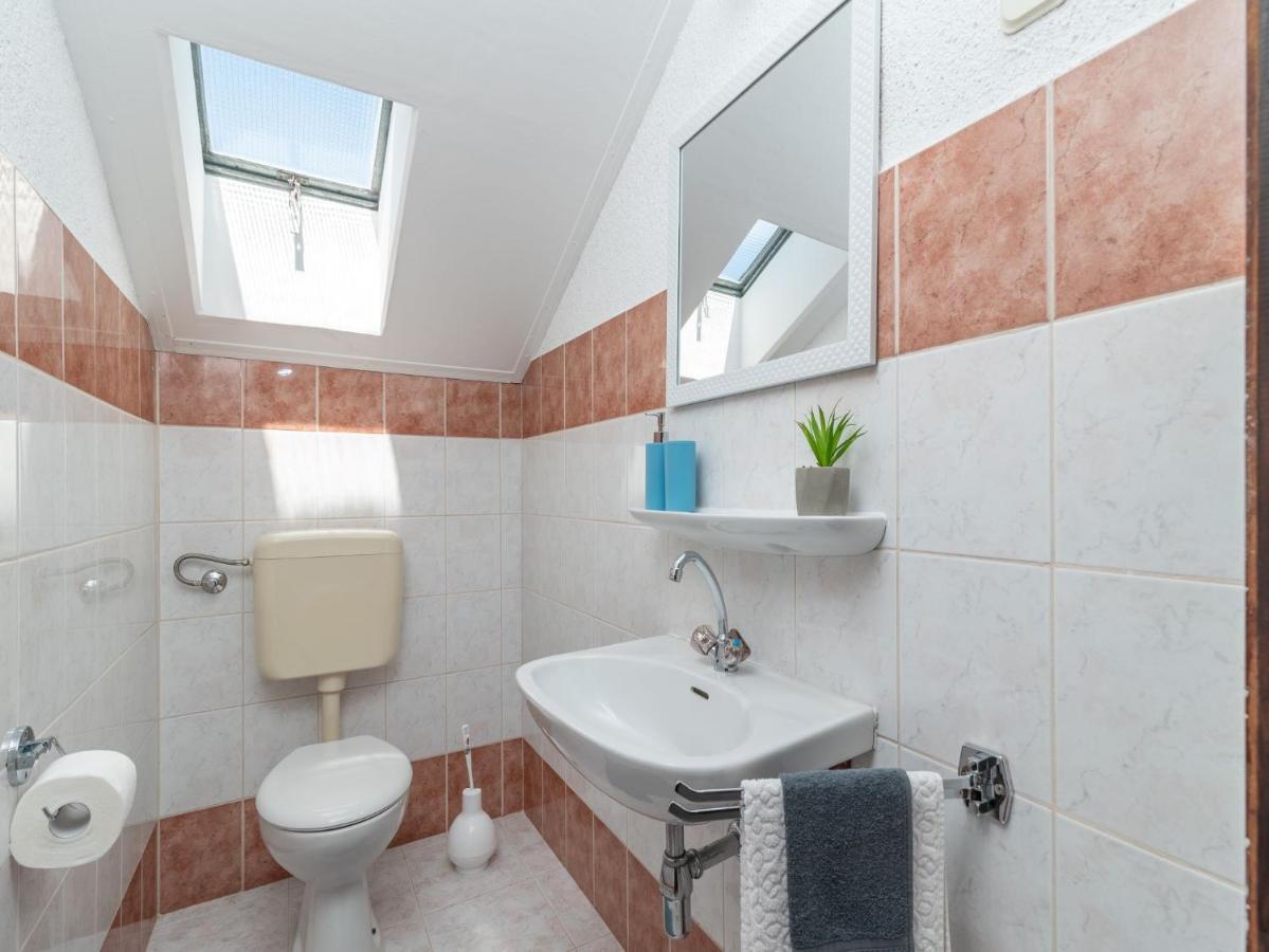 Scenic Sea View,Three Bedroom Villa With Pool Trogir Zewnętrze zdjęcie