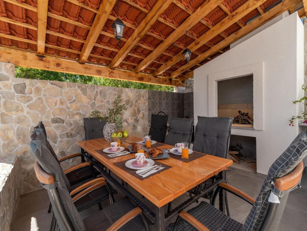 Scenic Sea View,Three Bedroom Villa With Pool Trogir Zewnętrze zdjęcie